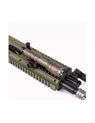 Linterna M600C Pulsador - Wadsn