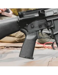 Pistol Grip M4 MOE GBB - Magpul 2
